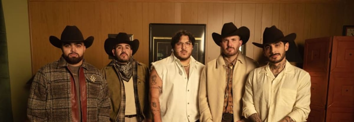 Triste Pero Bien C*bron Tour
    Grupo Frontera