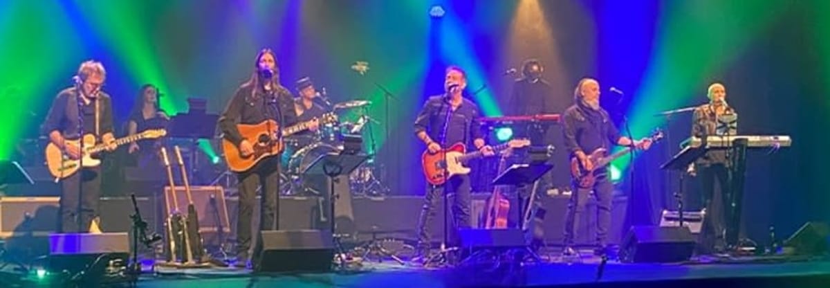 An Evening With
    Classic Albums Live: The Eagles Greatest Hits