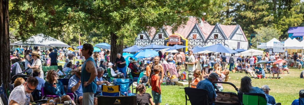 Redwood City Events Presents
    Redwood City PUB IN THE PARK 2026 - Featuring Savannah Blu