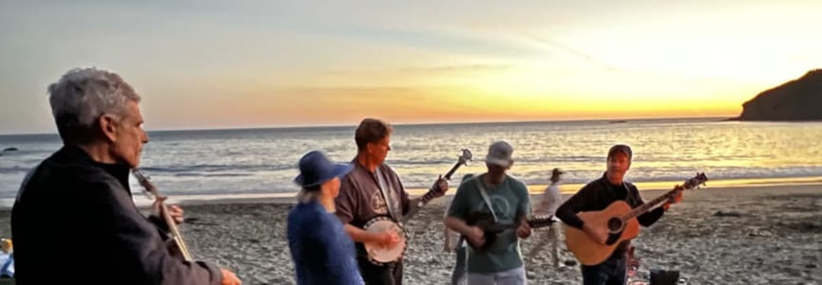 Free Live Music: Muir Beach Grass Band