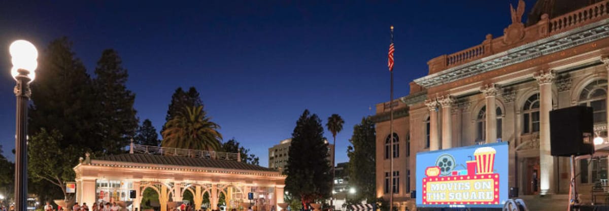 Movies on the Square: Smurfs