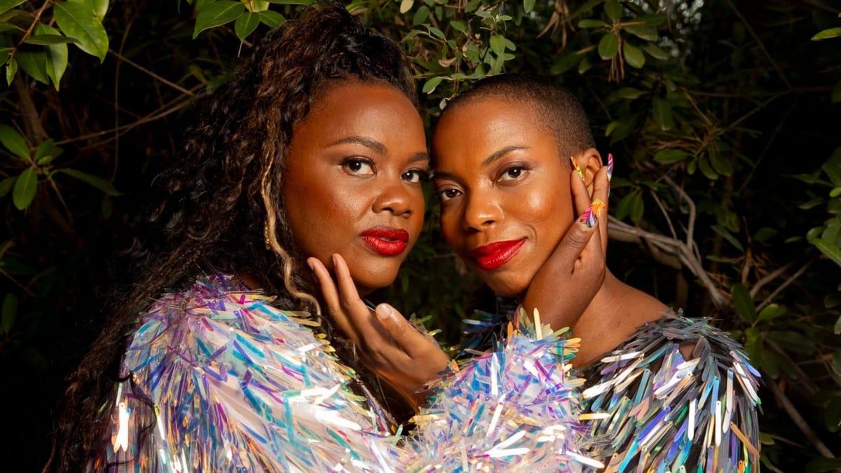 Best Friends Podcast with Nicole Byer and Sasheer Zamata