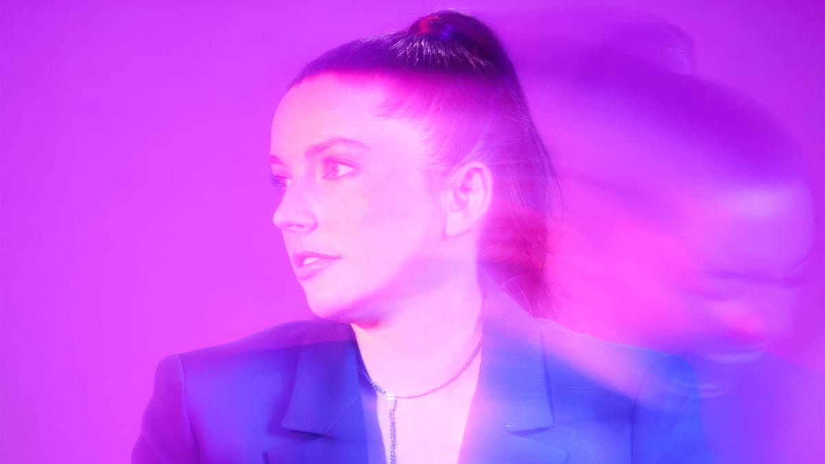 BLÜ EYES: Two People at Once Tour