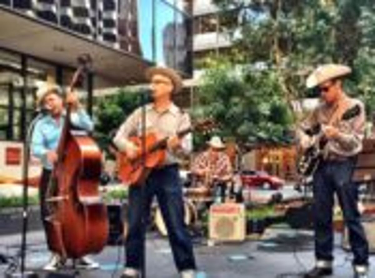 People in Plazas: Western Americana Folk Concert | SF